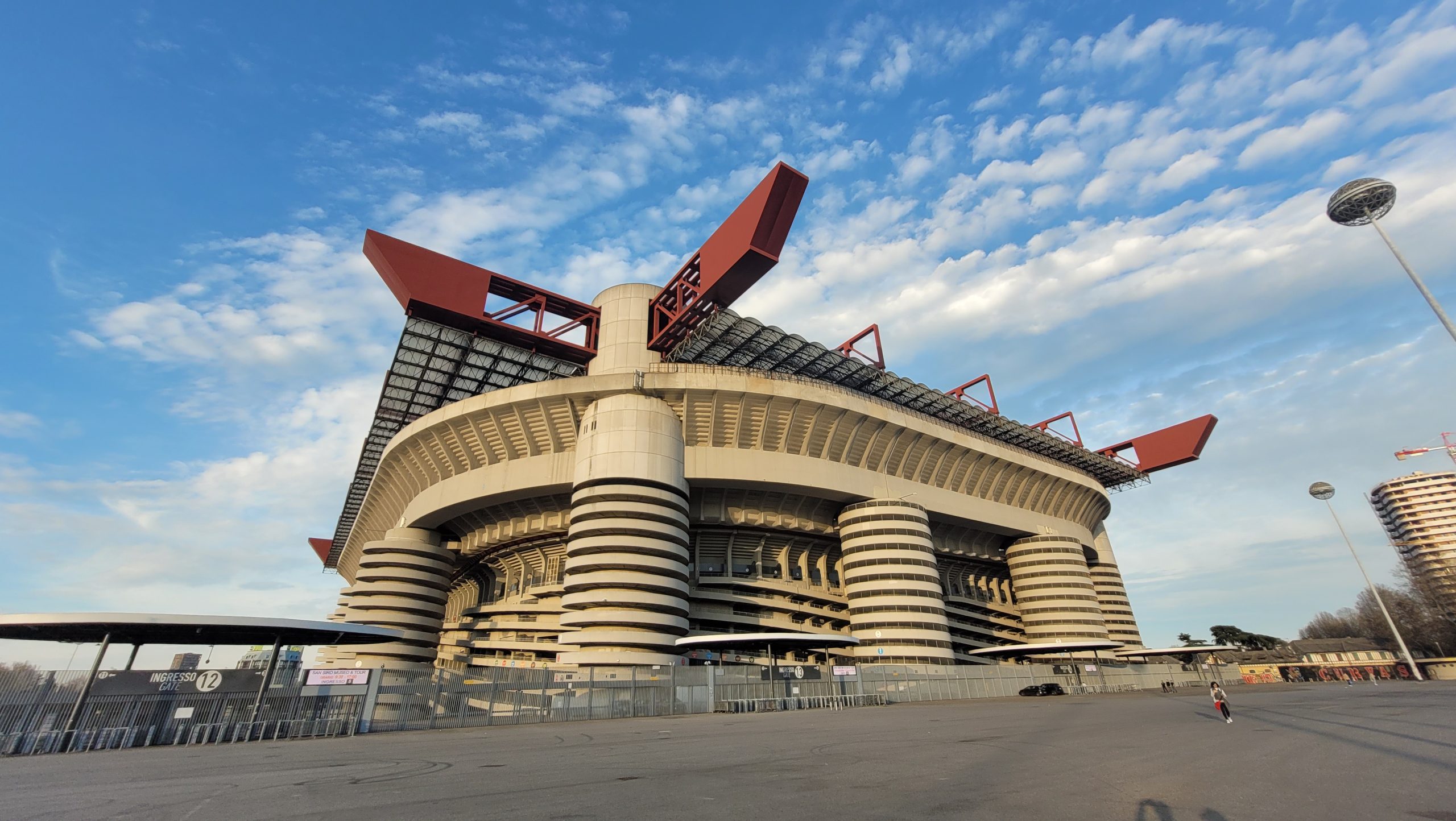 Nhận định AC Milan vs Lecce trước giờ bóng lăn