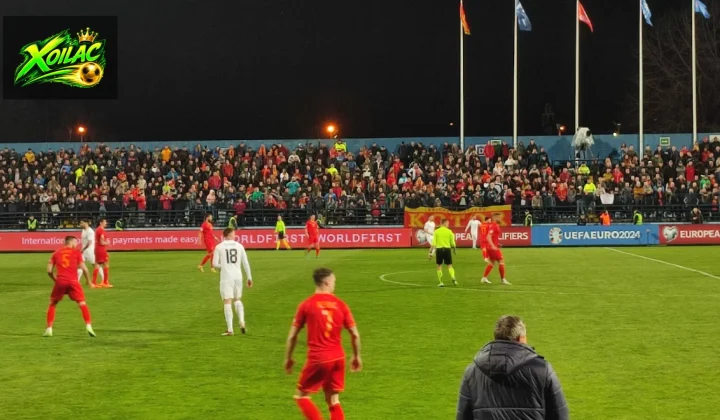 Đội tuyển Serbia trong trận gặp Montenegro ở vòng loại EURO 2024