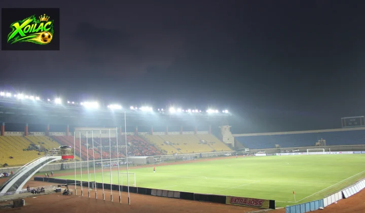 Ảnh tư liệu Persib Bandung hoặc sân Si Jalak Harupat trước trận Persib gặp Thể Công Viettel